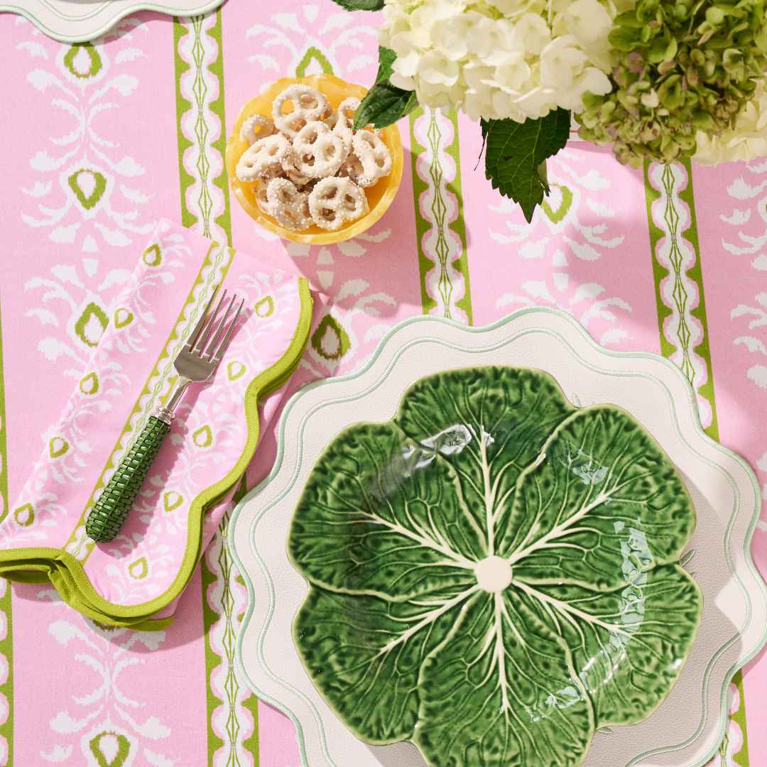 Rosemary Stripe Pink Scalloped Dinner Napkins