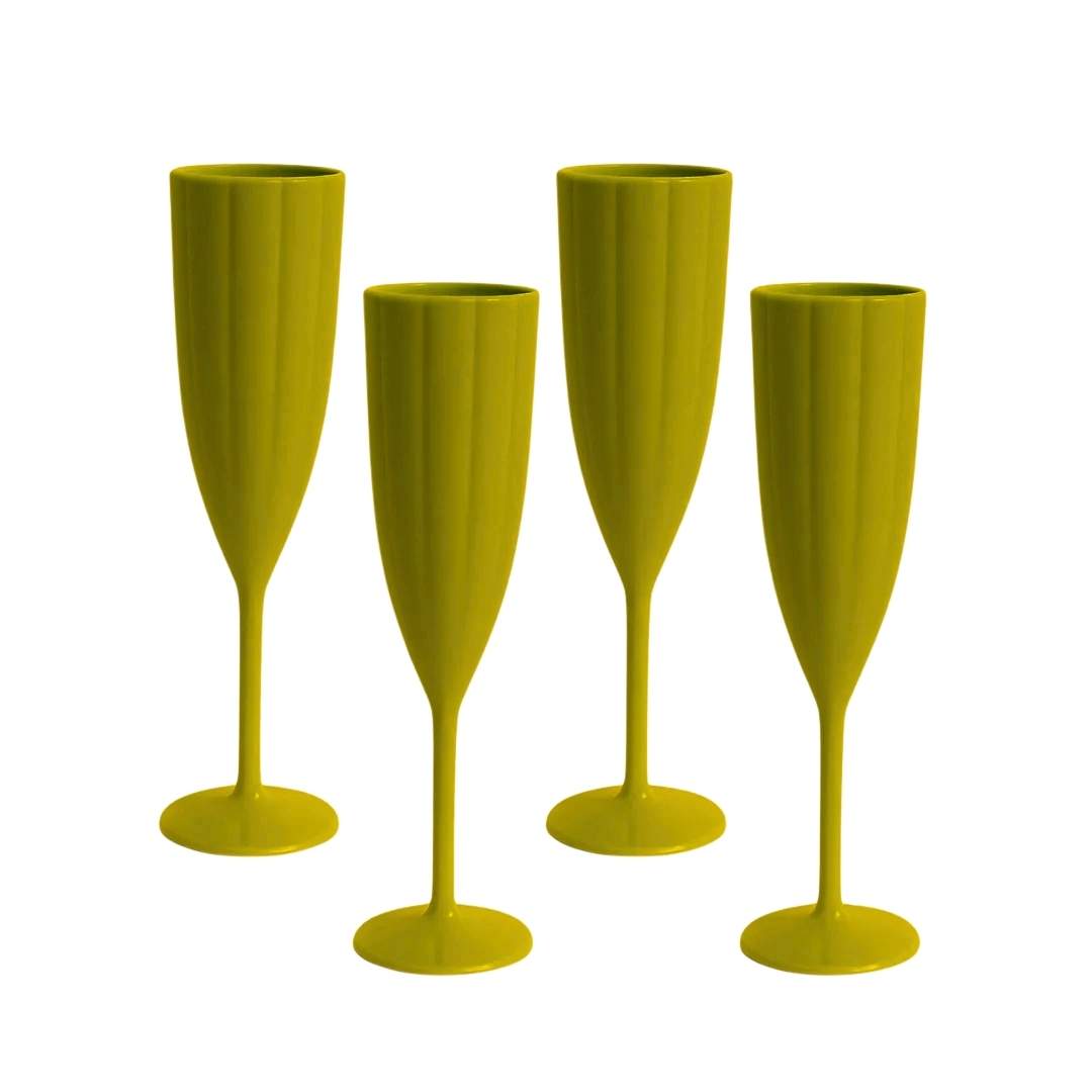 Garden Party scalloped acrylic champagne flutes in green by SumnerEdit and Laura Park Designs, set of 4 acrylic glasses for entertaining. 